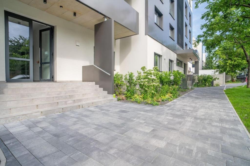 Apartment Patronka - Stylish With A Spacious Terrace